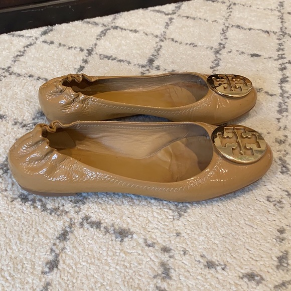 Tory Burch Reva Tumbled Patent Leather Ballerina Flat - Picture 2 of 9
